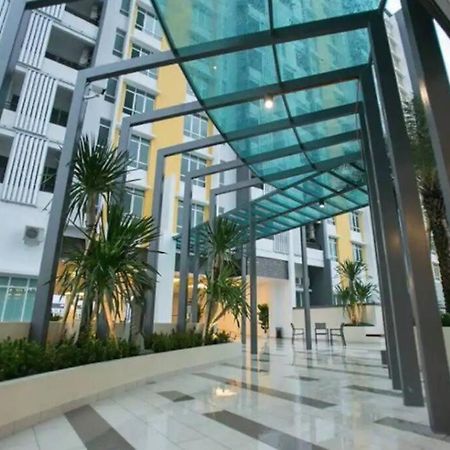 Ipoh City Centre Majestic Homestay Pool View 3 Mins Walking To Famous Food Places & 15Mins To Old Town Ipoh By Happy Homestay Extérieur photo